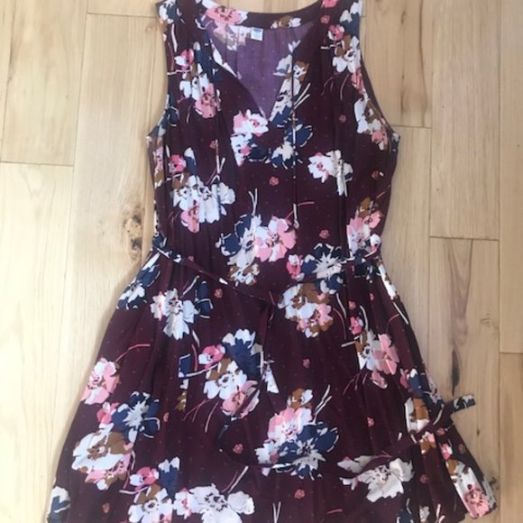 Old Navy Dresses & Skirts - Old Navy Floral Tank Dress